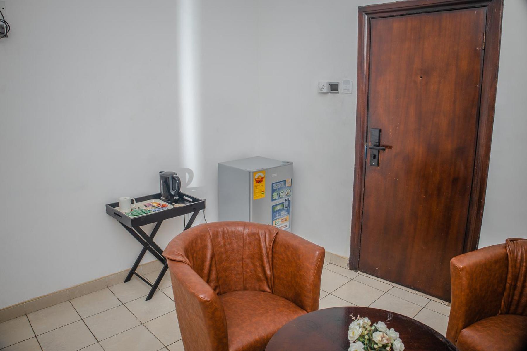 Stadium Hotel Кумаси Экстерьер фото
